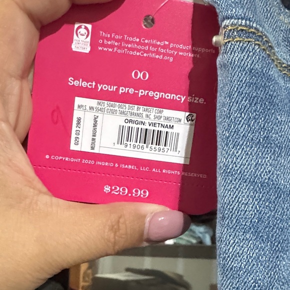 🍗 Isabel Maternity by Ingrid & Isabel Distressed Blue Ankle Jeans - Picture 4 of 4